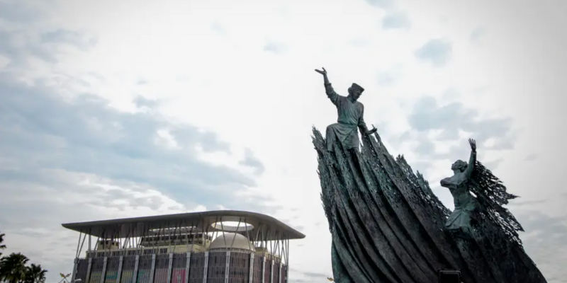 Travel Pekanbaru ke Padang Medan Jambi